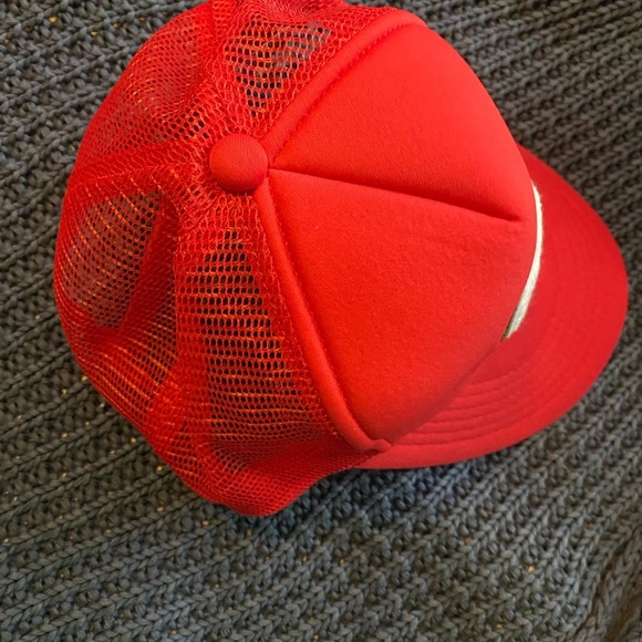 🆕HEART HAT❣️ adjustable snap back! Zoom in for details.... - Picture 6 of 7